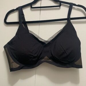 Women’s Wireless Black Mesh Bra